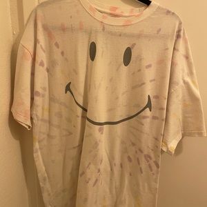 Desert dreamer x smiley world tee shirt